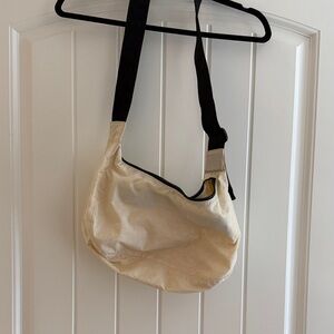 Baggu medium crescent